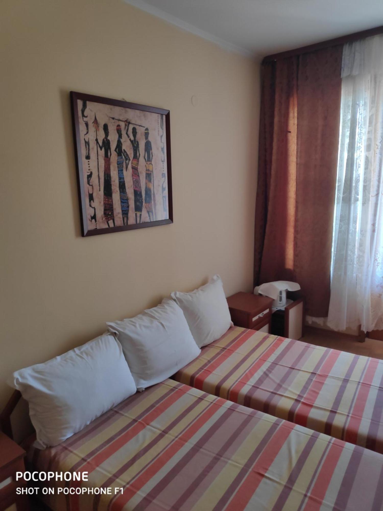 Homestay Kostadinov เปาโมเรีย ภายนอก รูปภาพ