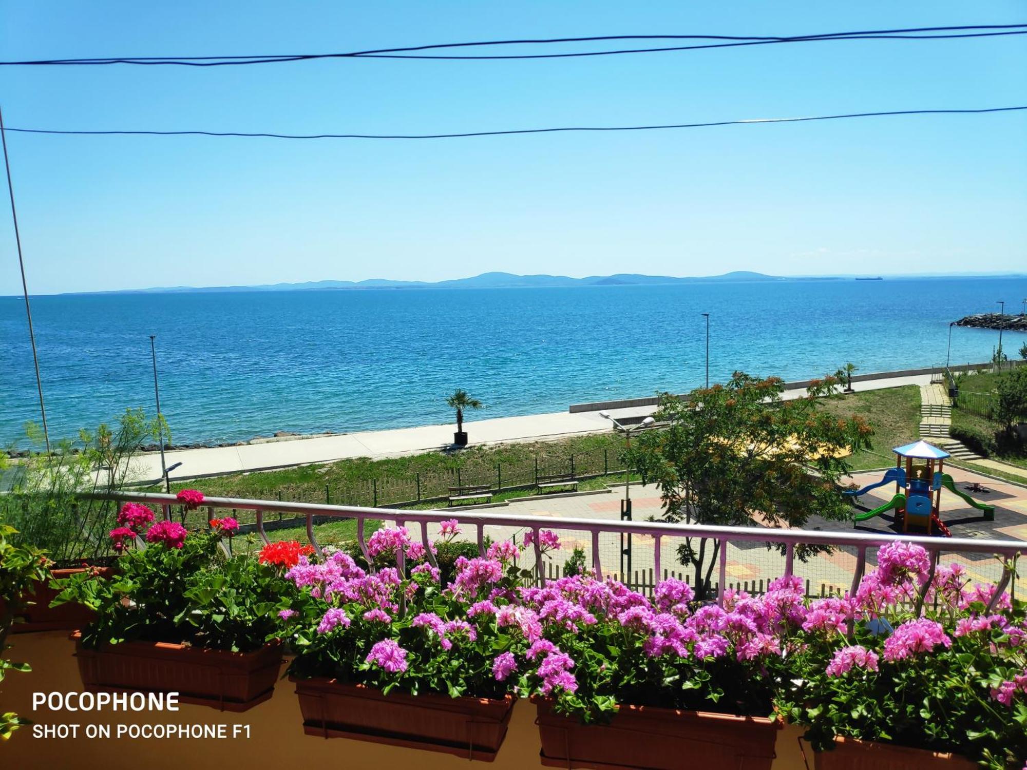 Homestay Kostadinov เปาโมเรีย ภายนอก รูปภาพ